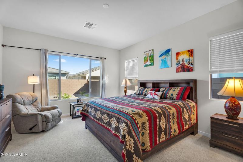 28-web-or-mls-Flatiron-32