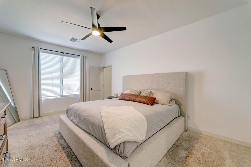 19756 W Rancho Dr-14