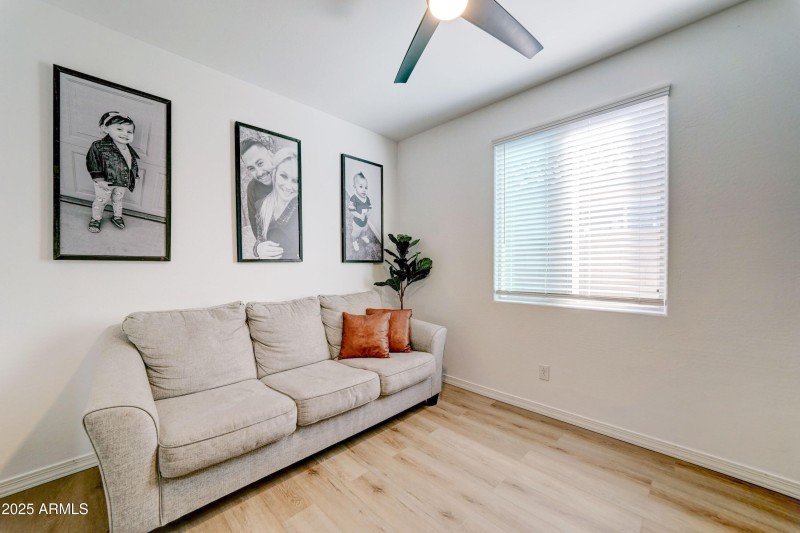 19756 W Rancho Dr-19