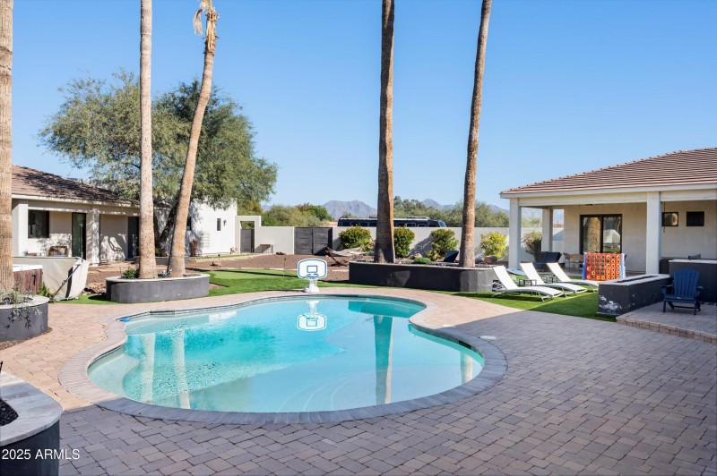 49-8038 E Desert Cove Ave-49