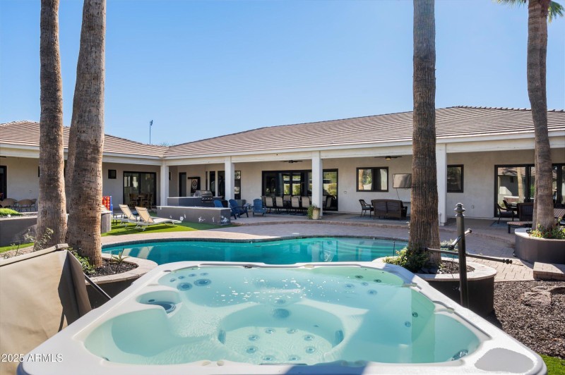 52-8038 E Desert Cove Ave-52