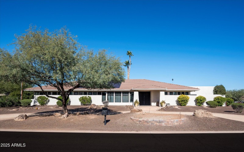 63-8038 E Desert Cove Ave-63