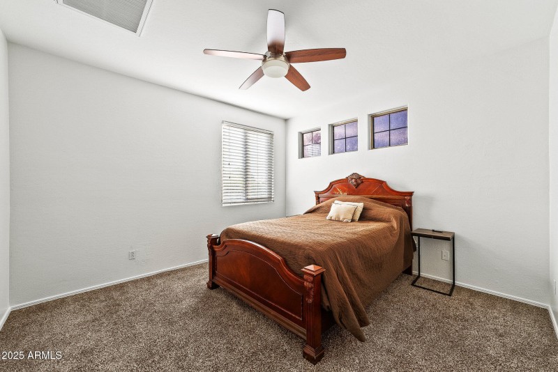 028_79th_drive-30_525