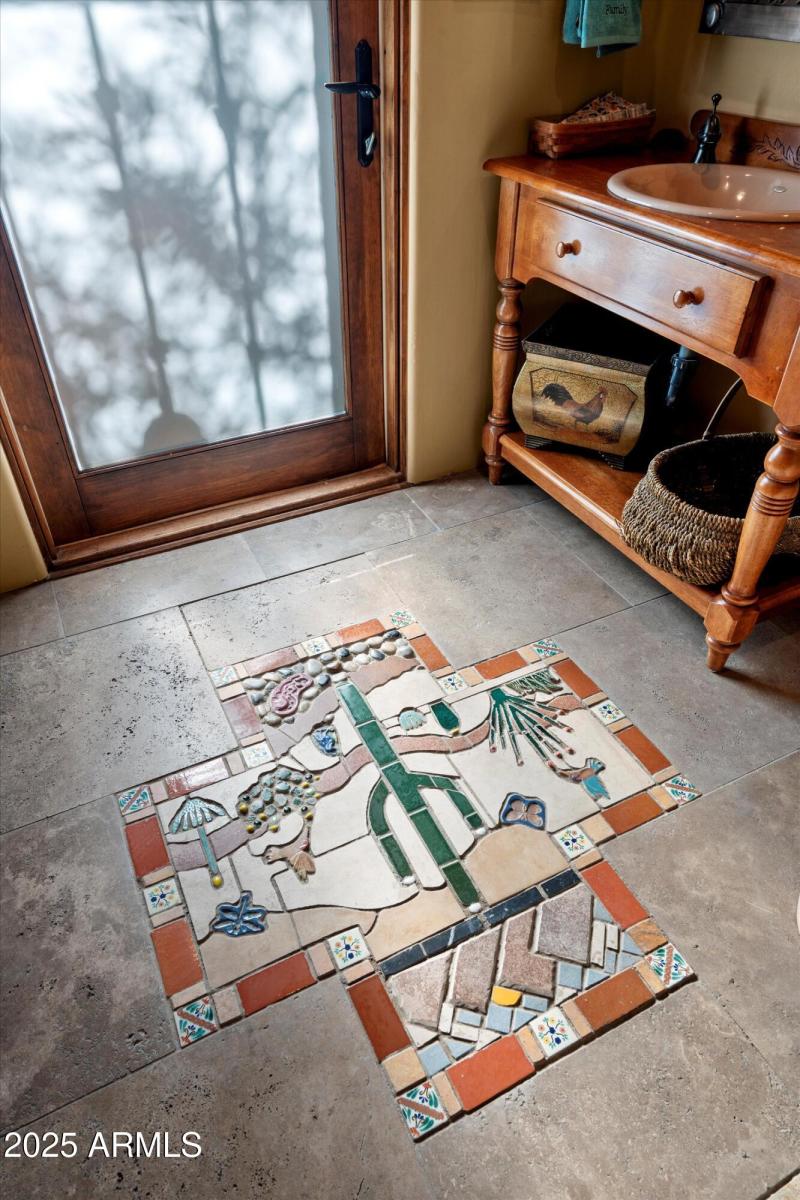 055-Decorative Tile Inlay