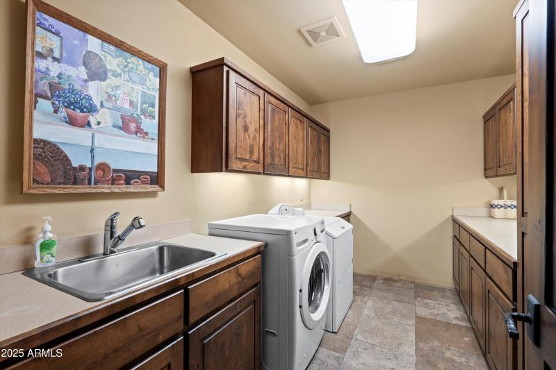 070-Laundry Room