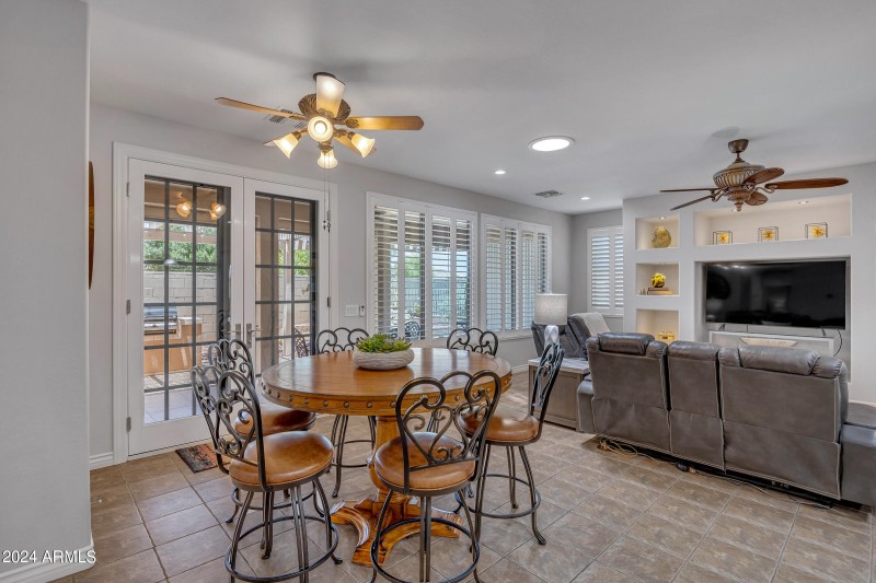 20500 N Big Dipper Dr-11