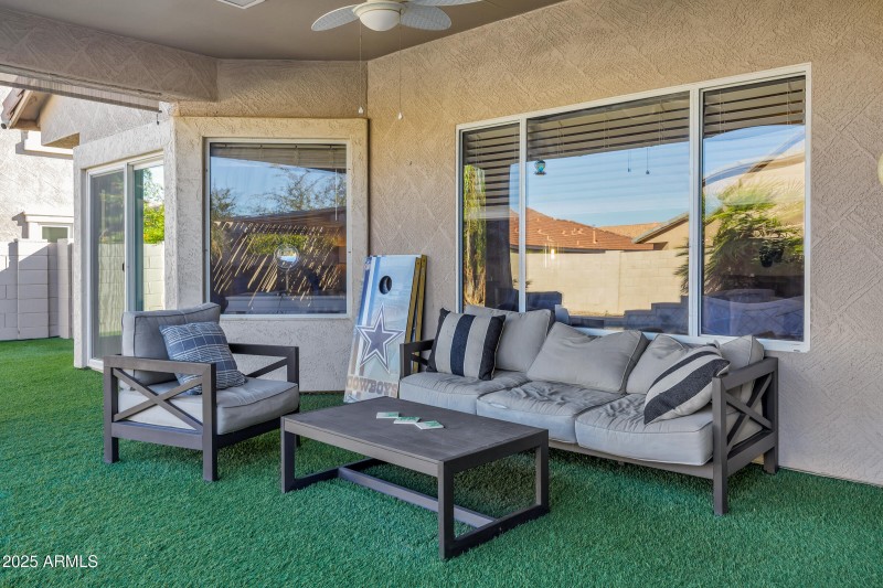 3402 E Thornton Ave-49