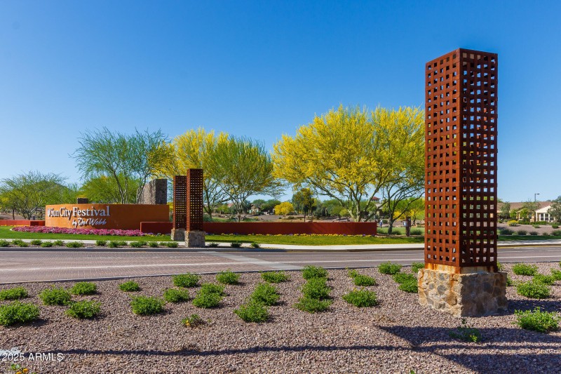 Z1) SUN CITY FESTIVAL