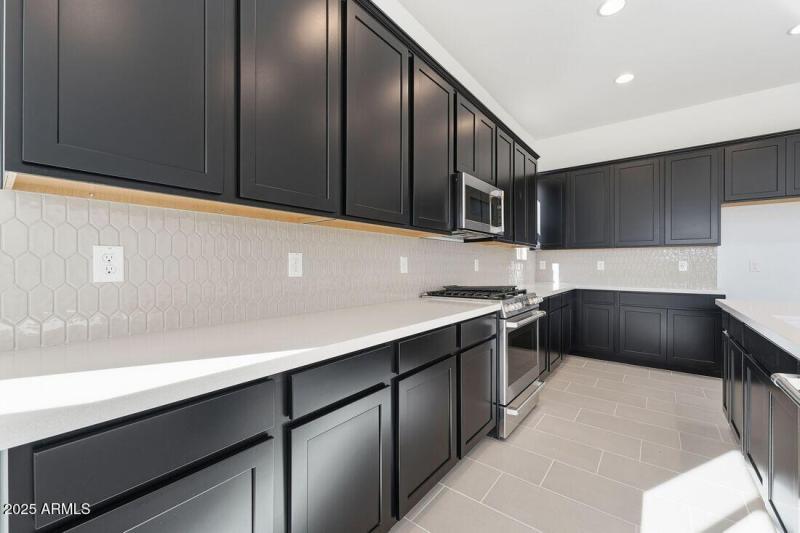 4103 E BRITTLEBUSH Lane - Ready Now!