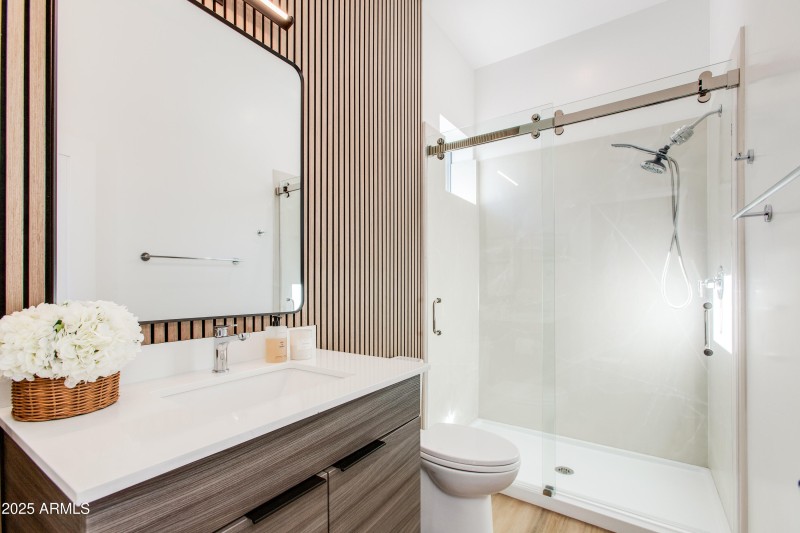 Bathroom - main level