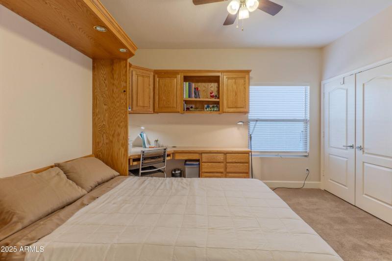 Murphy bed in 3rd bdrm