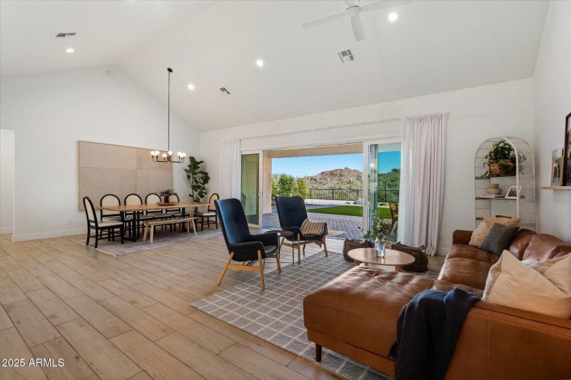 Great Room - Expansive Slider Wall