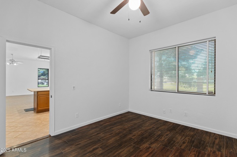 1441 S La Arboleta Dr-12