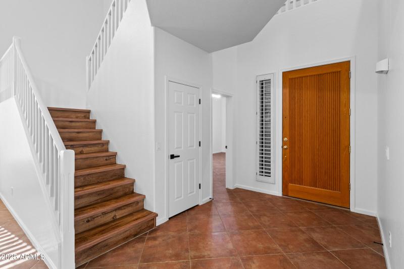 1441 S La Arboleta Dr-21