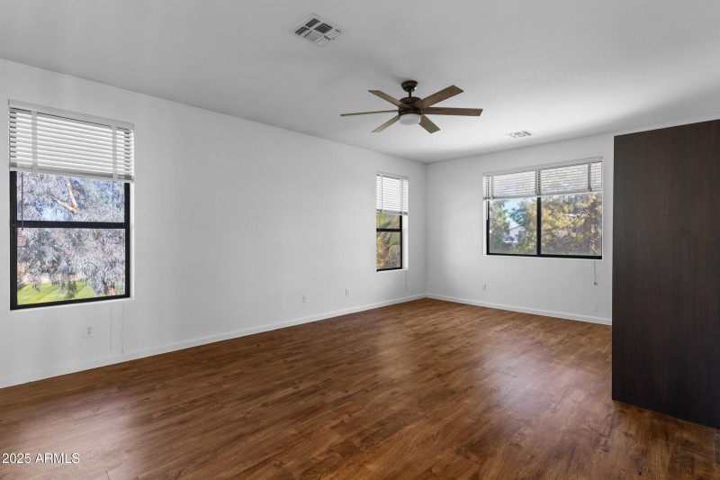 1441 S La Arboleta Dr-32