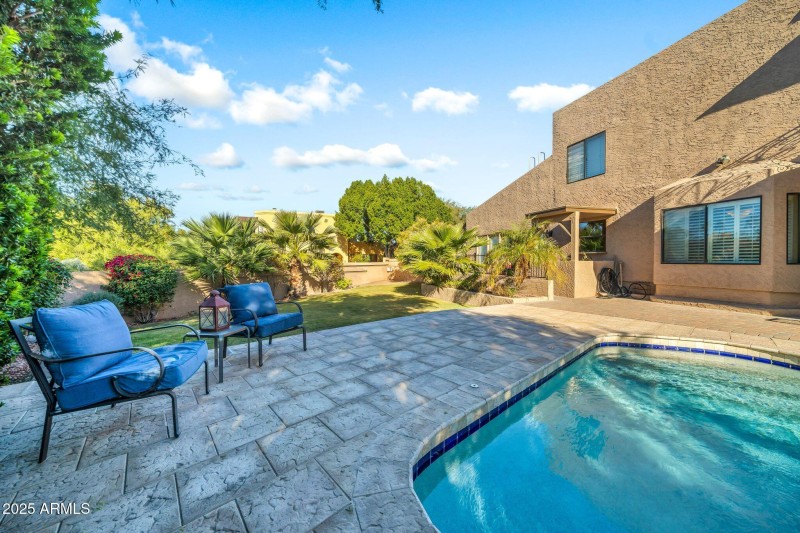 mls_1139 E Coral Gables Dr-58