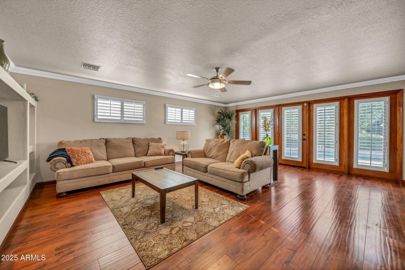 mls_1139 E Coral Gables Dr-52