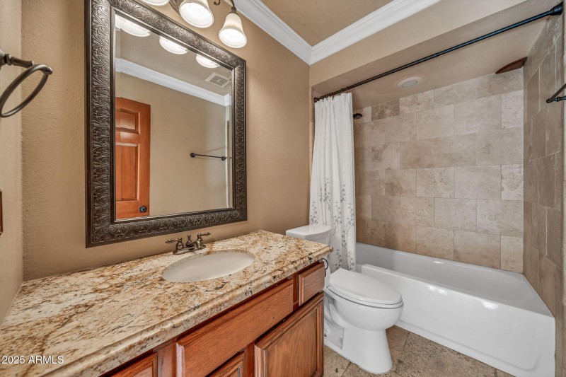 mls_1139 E Coral Gables Dr-39