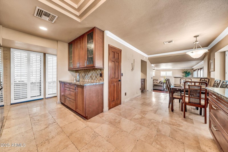 mls_1139 E Coral Gables Dr-29