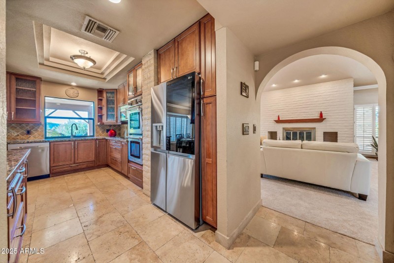 mls_1139 E Coral Gables Dr-25