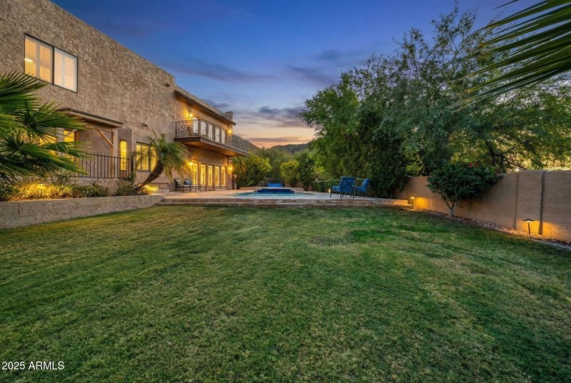 mls_1139 E Coral Gables Dr VT 2