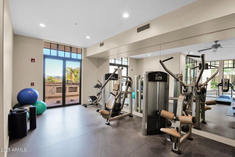 10-web-or-mls-P1394011