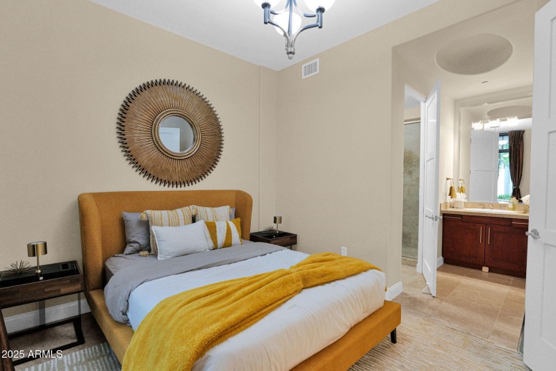 19-web-or-mls-P1394030