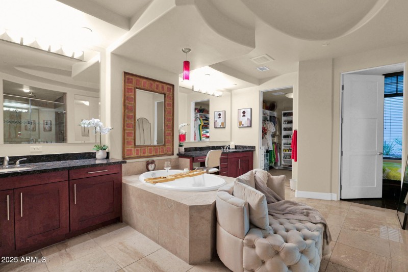 46-web-or-mls-P1404096