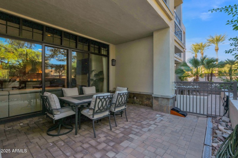 54-web-or-mls-P1404113