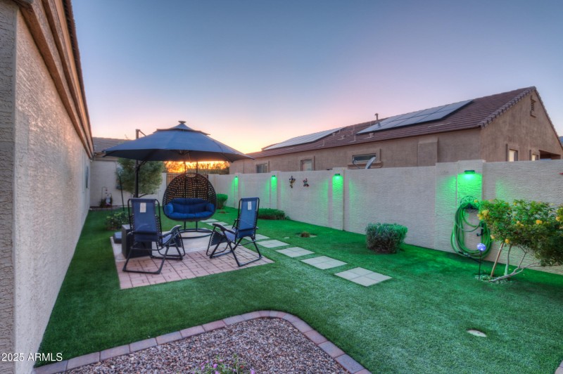 Backyard_Twilight (2)