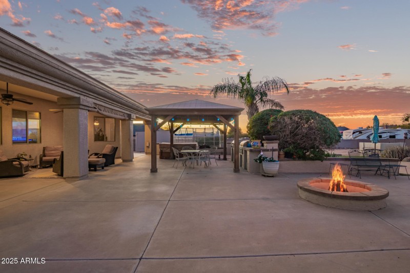 52 - Avenida Del Sol