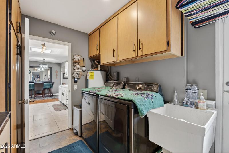 34_10001_W_Burns_Dr34_mls