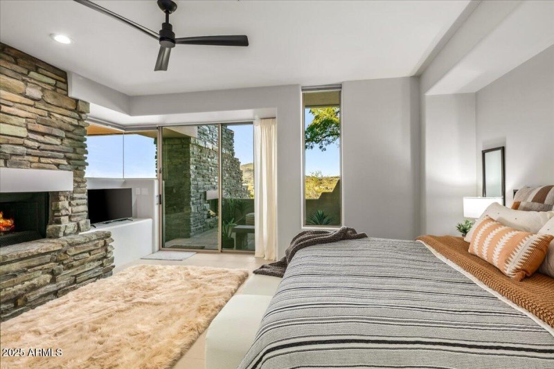 20-Primary Suite Views