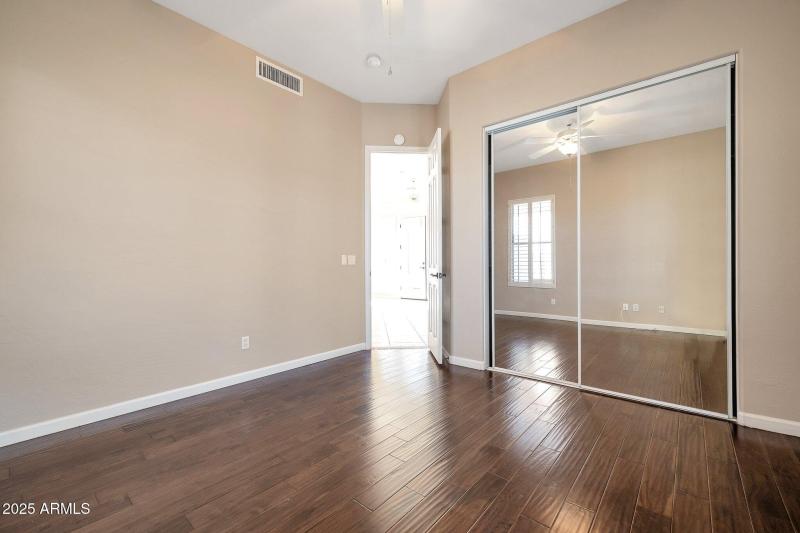 14-web-or-mls-QP-1240