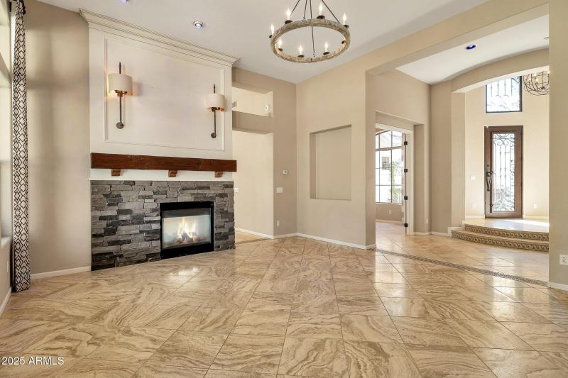 27-web-or-mls-QP-1256