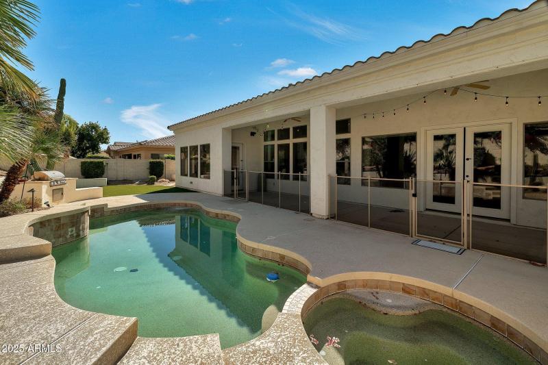 43-web-or-mls-QP-1280