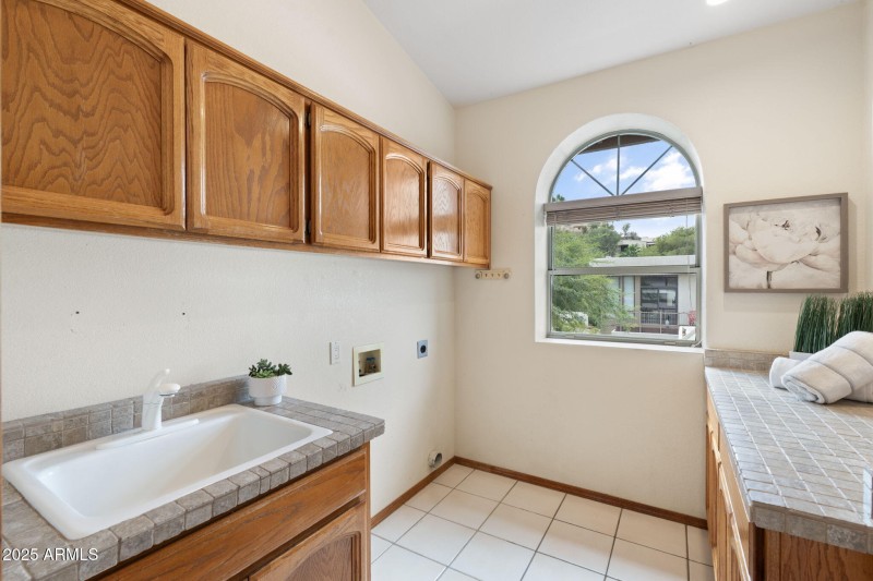 22-7242 N 23rd Place