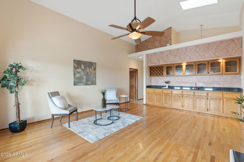 39-7242 N 23rd Place