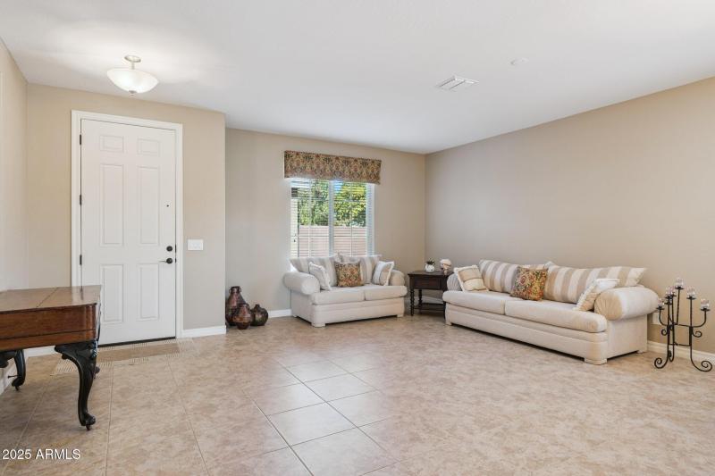 6-web-or-mls-401-basswood-ave