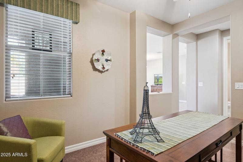 18-web-or-mls-401-basswood-ave