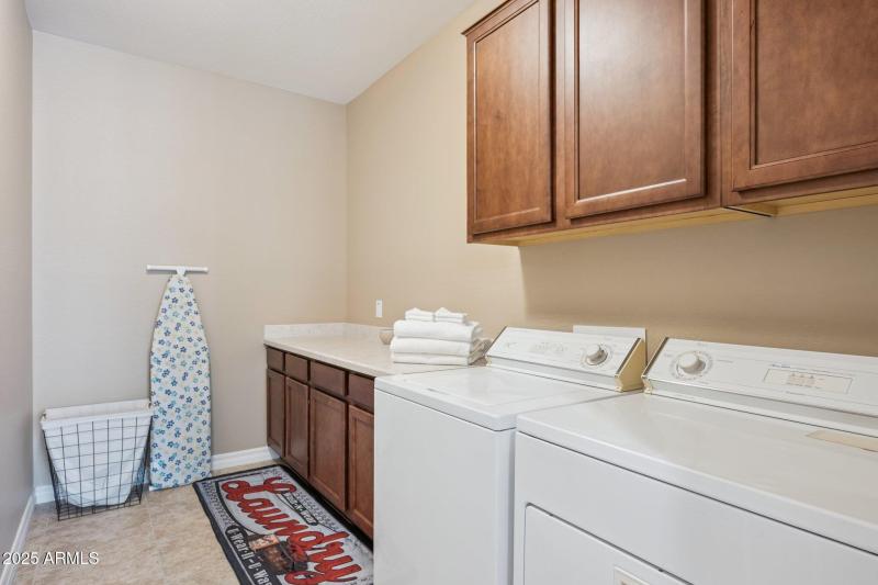 35-web-or-mls-401-basswood-ave