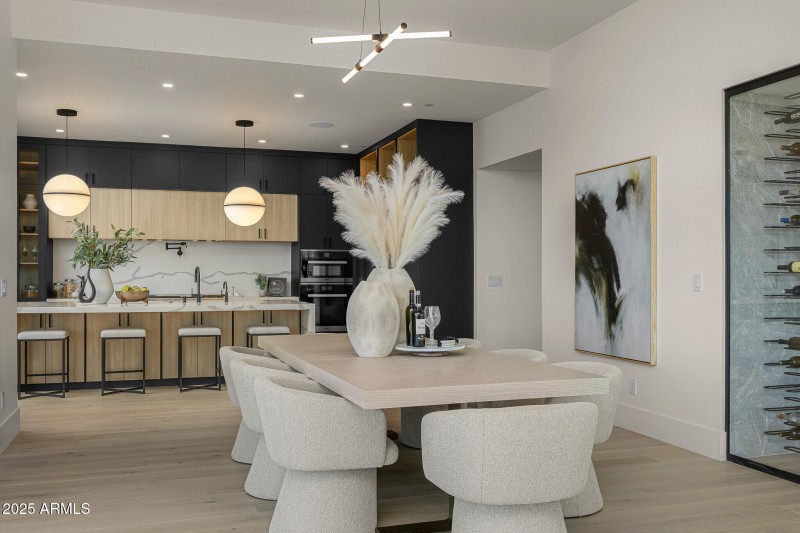 dining and kitchen_lights on-Edit