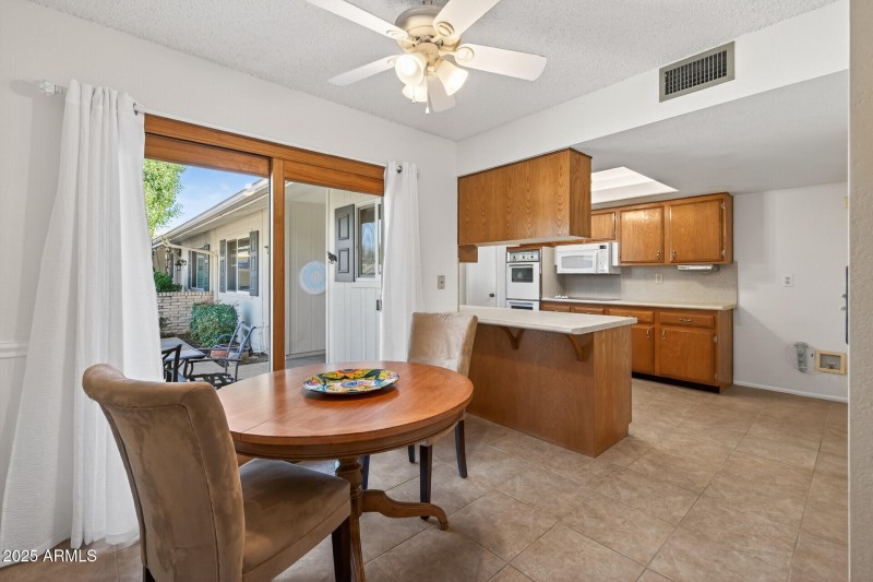 29_10331_W_Prairie_Hills_Cir29_mls