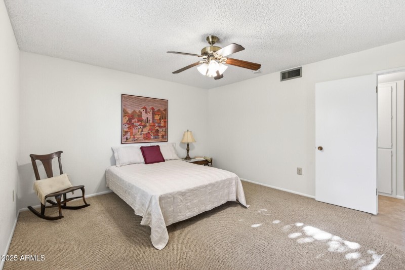 32_10331_W_Prairie_Hills_Cir32_mls