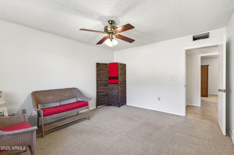 38_10331_W_Prairie_Hills_Cir38_mls