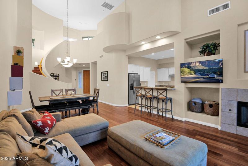 1-web-or-mls-P1404499