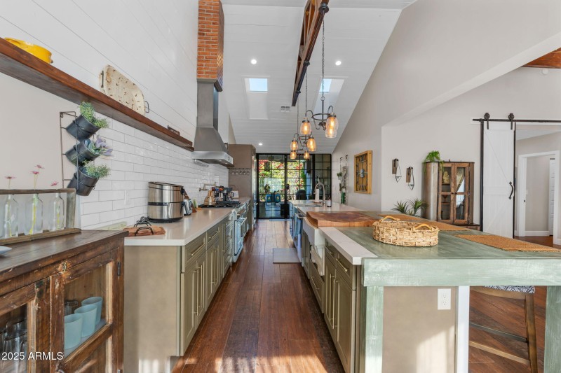 Beautiful Custom Kitchen