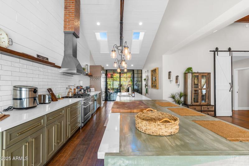 Beautiful Custom Kitchen