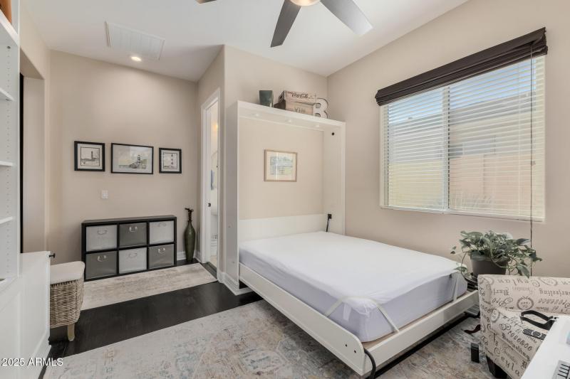 Den/Office Murphy Bed