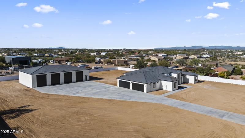 110_dji_20251211124138_0722_d